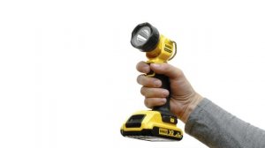 Аккумуляторный фонарь DeWALT DCL040-XJ