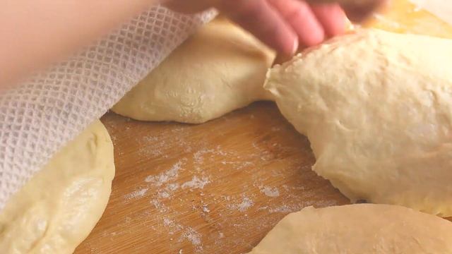 Такая ПЫШНОТА съедается сразу горячими! Пышные лепешки | Очень легкий рецепт лепешек!