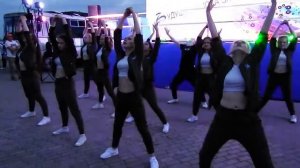 Зажигательные Танцы 2017====Девушки и 1 Парень показали КЛАСС