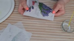 Не выбрасываю одноразовые бумажные тарелки.Что можно из них сделать?