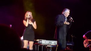 Bill Medley (with daughter McKenna ) - [I've Had] The Time Of My Life (Live Concert)