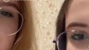 МОЕ ОТРАЖЕНИЕ ВЕДЕТ СЕБЯ СТРАННО