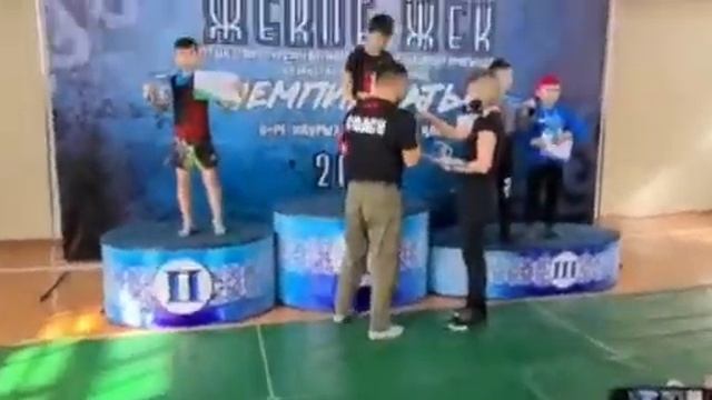 Чемпионат Казахсанага по жекпе жеку .город Актобе .клуб ALI_M team город Нурсултан. смотреть онлайн