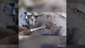 TOYOTA KLUGER замена стоек /время покажет