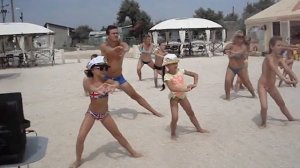 Утренняя Зарядка на море 2014