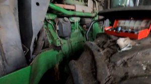 John Deere 8330- мелкие работы перед постановкой на хранение, снимаем двигатель и  заднюю полуось!