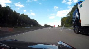 Trabant G40 Turbo Crash durch technisches Versagen bei 180 km/h Kasseler Berge Autobahn A7