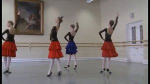 АРБ им. Вагановой, Наташа Тарасова, Характерный танец