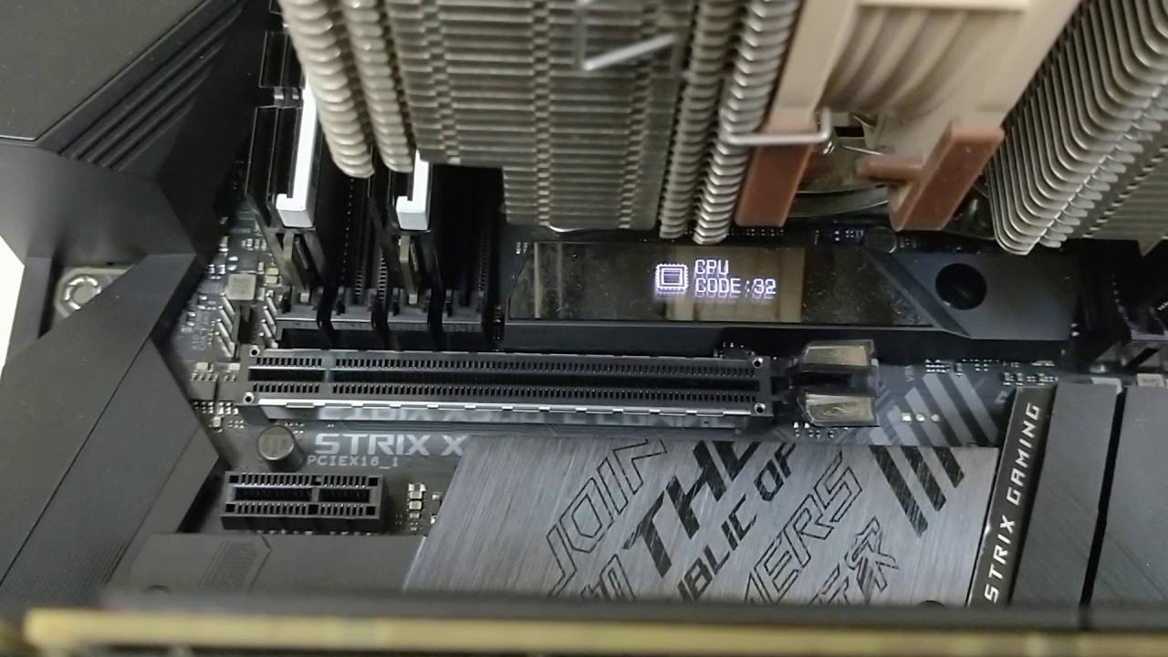 ASUS ROG STRIX X299-E Gaming II OLED смотреть онлайн