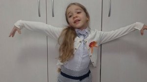 Чтение стихотворения Ивана Бунина "Листопад"