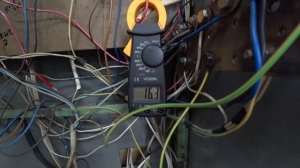 Бытовой гранулятор комбикорма (220В)  для птицы и животных.