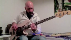 Soul meets body - Death Cab (Bass cover) Fender Flea Jazz Bass signature.