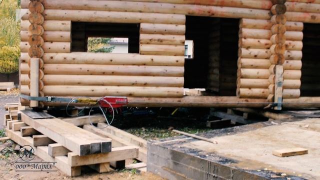 Слайд шоу о развороте бани размером 6х16 на 180 градусов.