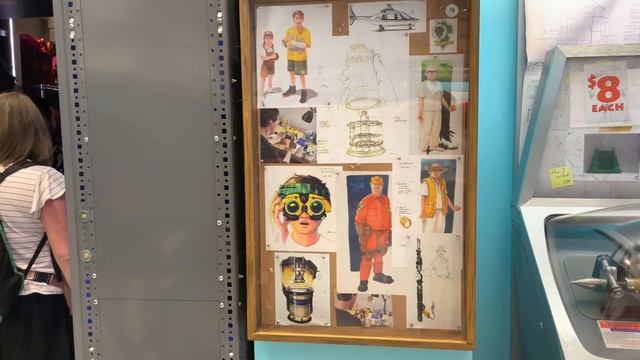 Jurassic Park 30th Anniversary Tribute Store at Universal Studios Florida - Full Tour смотреть онлайн