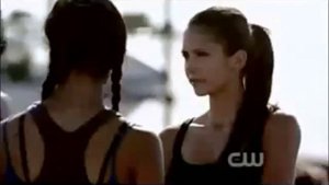 Стефан И Кэролайн \ / :) НЕЛЮБИМАЯ...