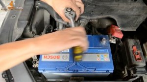 Замена АКБ на Kia Sorento I (BL) 2.5 diesel, ставим Bosch S4 95Ah