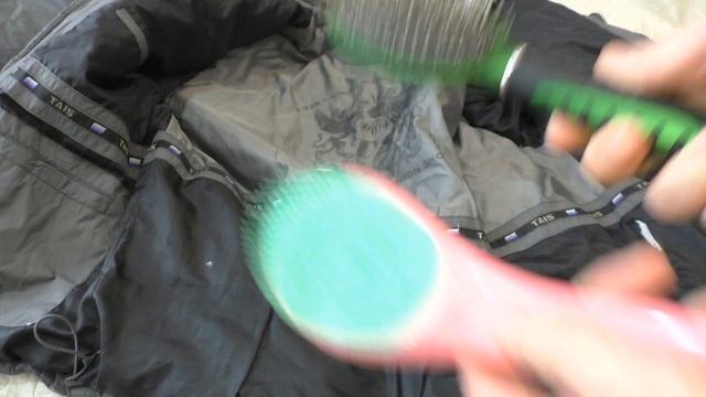 Пуховик после стирки скатался, показываю как восстановить смотреть онлайн