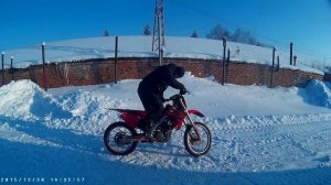Первый запуск HONDA CRF250R