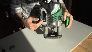 Фрезер Hitachi M12V2
