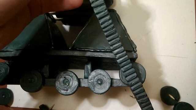 Лепим танк из пластилина ГВ-1. Как слепить танк из пластилина. смотреть онлайн