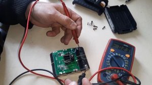 Аккумуляторная мини пила Makita DUC155Z не включается - ремонт.