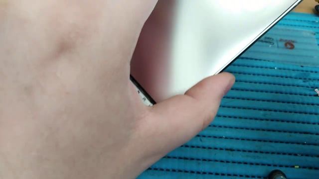 Из чего состоит дисплей на телефоне? Разбираем дисплейный модуль LCD, TFT, IPS