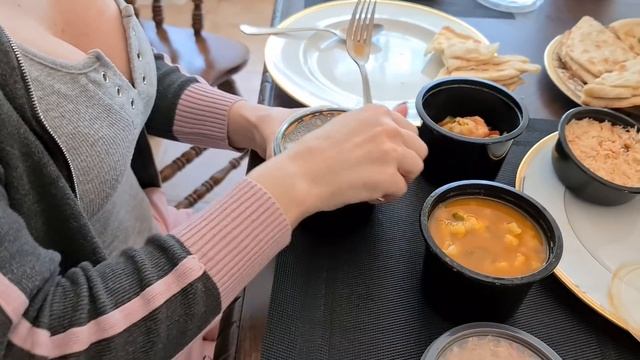 Мася Шпак - Пробую Индийскую кухню по доставке смотреть онлайн