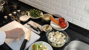 LEZZET VERİCİ KARIŞIMLAR NEDİR? Buket Garni,Mirepoix Sebzeler, Concasse Domates, Baharat Torbası