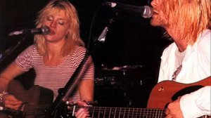 Kurt Cobain & Courtney Love - Duo club lingerie