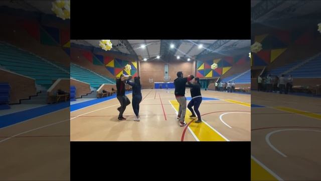 Bachata. Nivel intermedio. Jueves, 2 de Noviembre de 2023. ???? смотреть онлайн