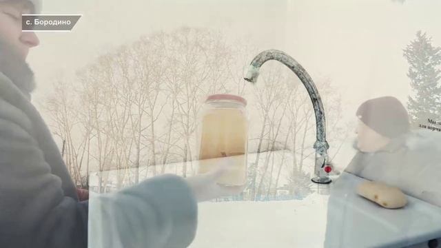 ВОДОНАПОРНАЯ БАШНЯ ПРЕВРАТИЛАСЬ В ГЛЫБУ ЛЬДА