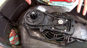 How to Replace the Flymo Belt on a Flymo Lawnmower