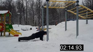 50 подтягиваний 100 отжиманий в 56 лет