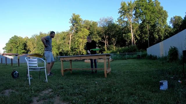 Садовый стол из дерева смотреть онлайн