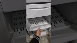 видео обзор морозильника Indesit SFR100.001