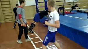 Общая физическая подготовка. круговая тренировка по боксу.