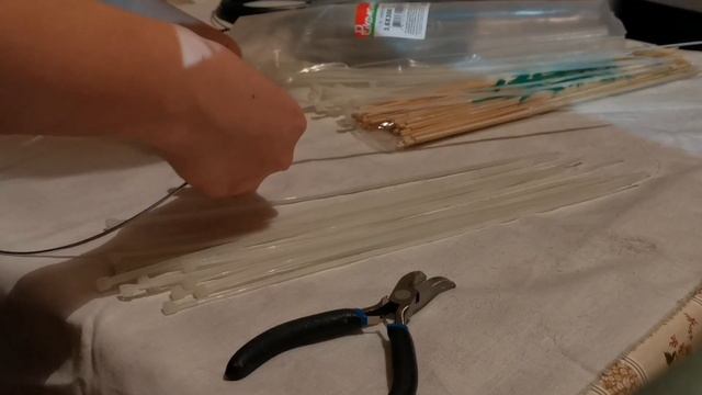 КАК СДЕЛАТЬ КОРОНУ СВОИМИ РУКАМИ? смотреть онлайн