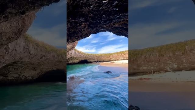 Скрытый пляж в Мексике??