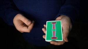 Старенький карточный фокус с 4 тузами