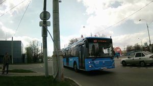 Москва. Автобус №51 парковый номер 040290. 02 мая 2022