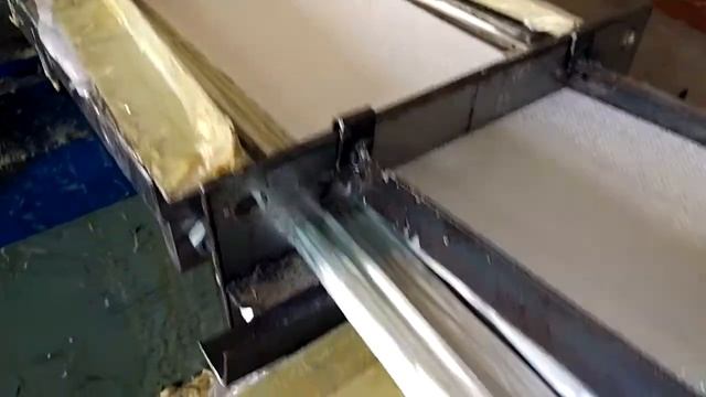 PU polyurethane Pultrusion Process 拉挤200*100*2盖板 смотреть онлайн