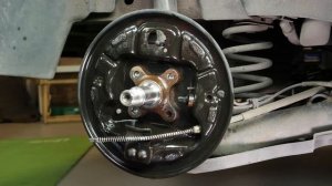 How to replace the drum brakes Captur 1 ?