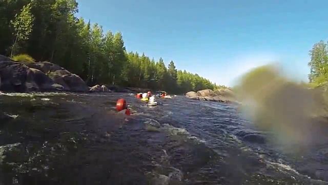 Река Охта, порог Курна, маСССплав в спасжилетах смотреть онлайн