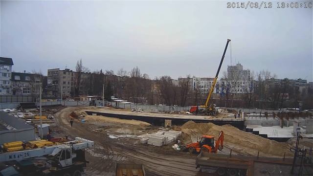 Автокран МКА-25 на шасси КрАЗ-250. Рабочие моменты. смотреть онлайн