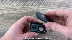 How To Replace A 2010 - 2020 Lexus GX460 Remote Key Fob Battery - Remove Change Smart Key Battery