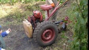 мотоблок КВ-04 пашет