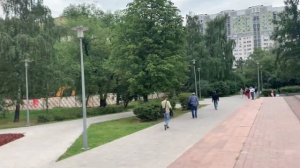 Прогулка возле Метро Академическая, г. Москва, 27.06.2023