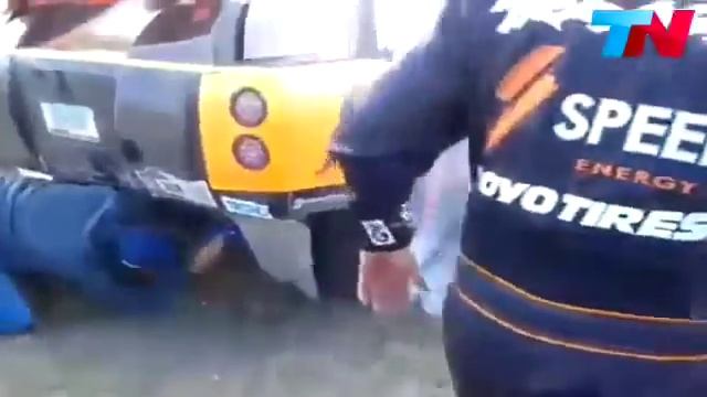 Дакар 2015 КАЗУСЫ. Вот что бывает если долго ехать на ручнике)) смотреть онлайн