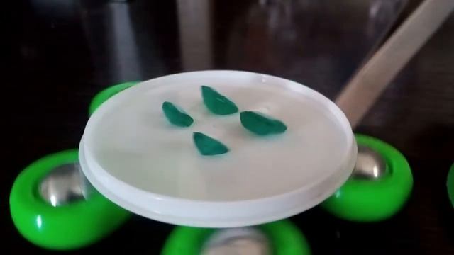Природный изумруд 4 шт.