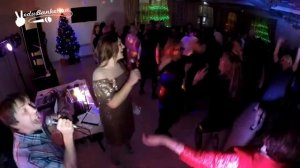 Артисты, ведущий на новогодний корпоратив, тамада корпоратив, тамада на новый год, ведущий на корпо